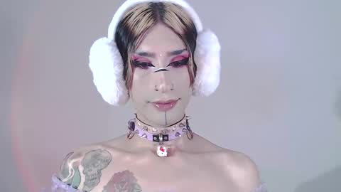     online show from 01.10.25