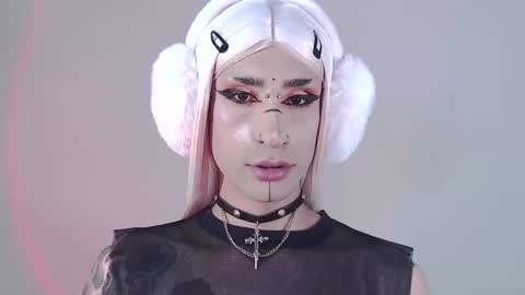     online show from 02.25.25