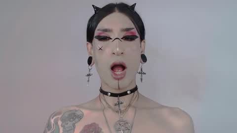     online show from 09.23.25