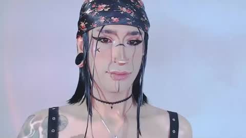     online show from 08.01.26