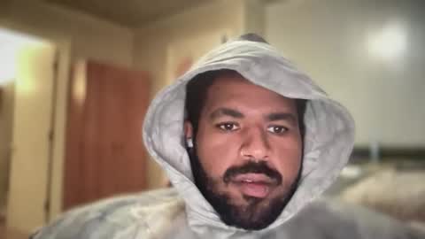 Snapshot of aliensuperstar423 chatting on 01.16.26 aliensuperstar423 online show from 01.16.26