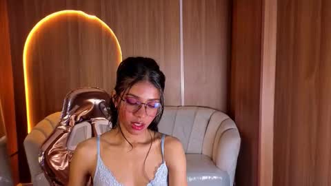 alina_b_ online show from 03.18.26