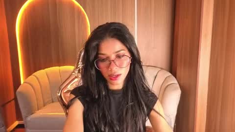alina_b_ online show from 04.08.26