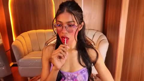 alina_b_ online show from 05.06.26