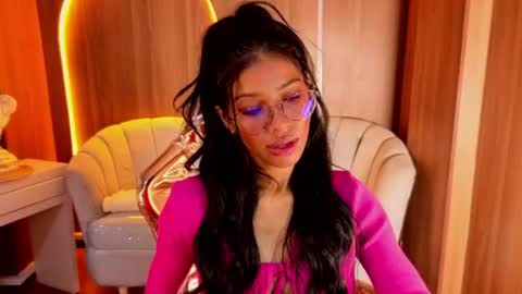 alina_b_ online show from 07.18.26
