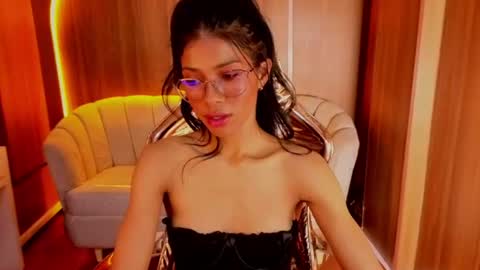 alina_b_ online show from 07.23.26