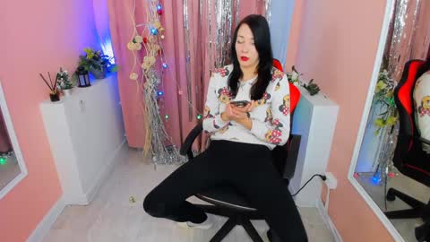 Alina online show from 12.21.24