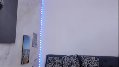 alinabozz1 online show from 06.25.26