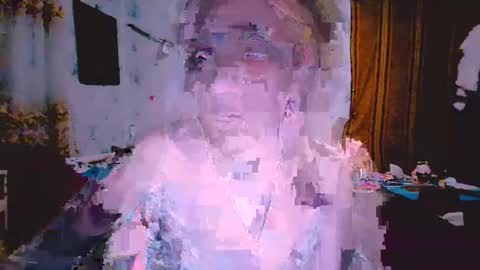 Snapshot of alinafrey_ chatting on 10.29.25 Alina online show from 10.29.25