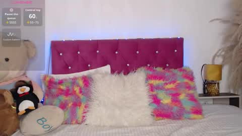 lili online show from 10.08.25