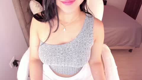 alinaowens online show from 02.08.25