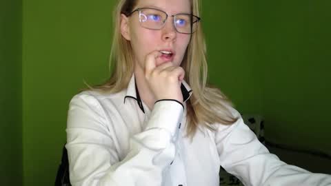 alinasei online show from 03.16.26