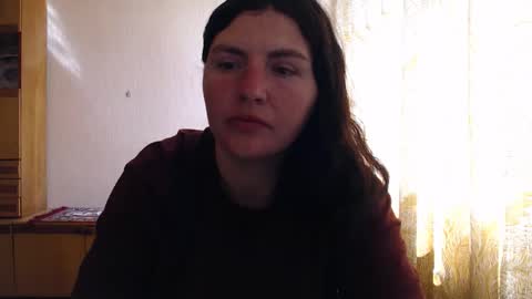 Snapshot of alinaxjames chatting on 05.08.26 AlinaxJames online show from 05.08.26