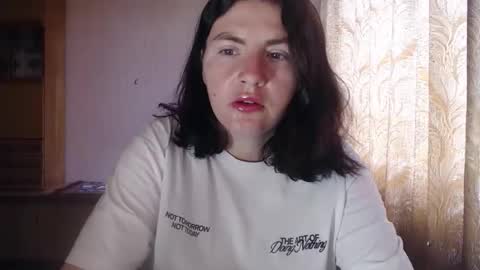 Snapshot of alinaxjames chatting on 05.29.26 AlinaxJames online show from 05.29.26