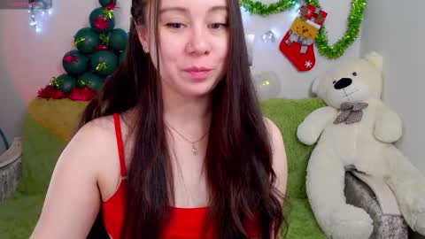 Snapshot of alinaxrose chatting on 01.05.26 AlinaXRose online show from 01.05.26