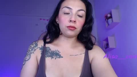 Snapshot of alisa__cain chatting on 04.21.26 Alejandra online show from 04.21.26