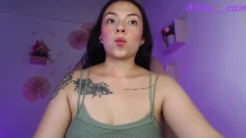 Snapshot of alisa__cain chatting on 05.23.26 Alejandra online show from 05.23.26