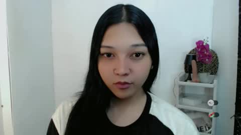 Shanti xhey online show from 04.03.26