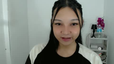 Shanti xhey online show from 04.13.26