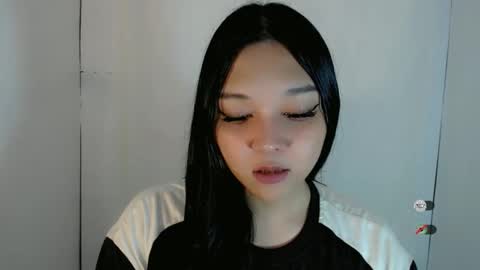 Shanti xhey online show from 04.15.26