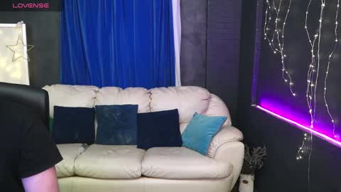 Snapshot of alisaaleks chatting on 02.15.25 Alisa Aleks online show from 02.15.25