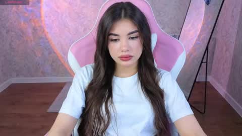 Alisha online show from 04.14.26