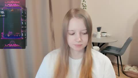 Alya online show from 10.14.25