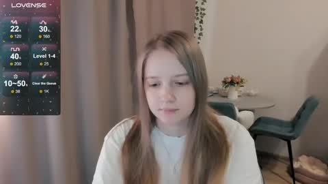Snapshot of alisha_ley chatting on 05.16.26 Alya online show from 05.16.26