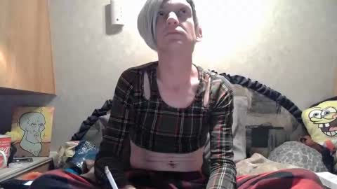 Snapshot of alishaluv chatting on 11.17.25 Alisha online show from 11.17.25