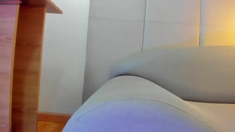 Snapshot of alishapalmer chatting on 01.18.25 online show from 01.18.25