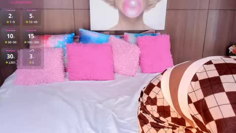 Snapshot of alishasummer chatting on 09.23.25 Ali online show from 09.23.25