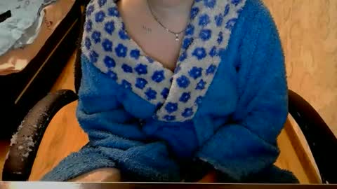 Snapshot of alisia18 chatting on 02.27.26 Alisa online show from 02.27.26