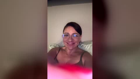 Snapshot of alisiaamilf chatting on 03.27.26 Alicia online show from 03.27.26