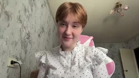 Mia online show from 03.12.26