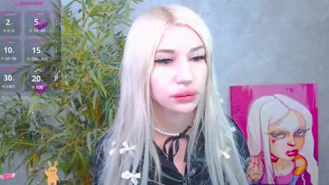 Snapshot of alison_moonlight chatting on 03.09.25 Alison online show from 03.09.25