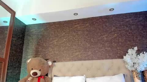 Alison Moon  online show from 10.21.25