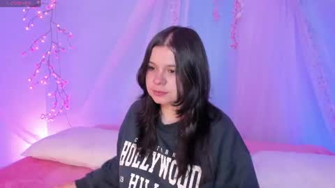 Mia online show from 07.05.26