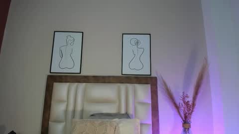 AlissaNix online show from 10.15.25