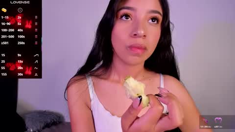 Mara  Isabel online show from 09.16.25