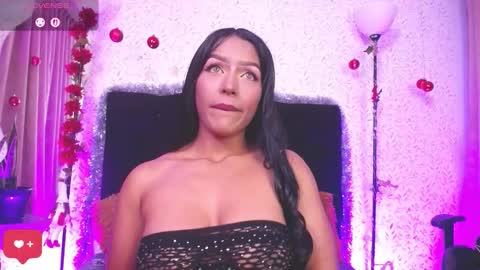 Snapshot of alisse_laurent chatting on 01.09.26 alisse online show from 01.09.26