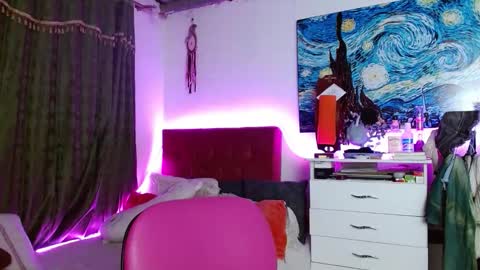 alissesallie_ online show from 10.24.25