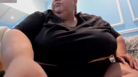 Snapshot of alisson_am chatting on 09.26.25 Alisson online show from 09.26.25