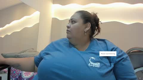 Snapshot of alisson_am chatting on 10.20.25 Alisson online show from 10.20.25