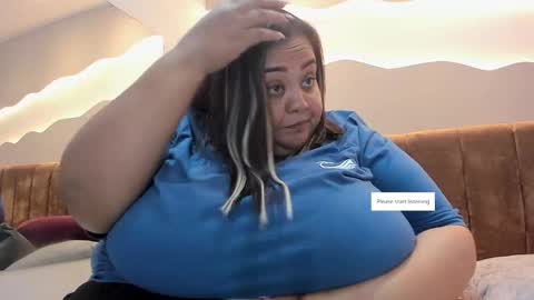 Snapshot of alisson_am chatting on 11.01.25 Alisson online show from 11.01.25