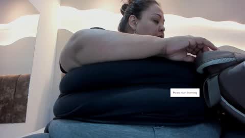 Snapshot of alisson_am chatting on 11.03.25 Alisson online show from 11.03.25