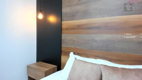 Snapshot of alisson_girl_ chatting on 11.28.25 alisson_girl_ online show from 11.28.25