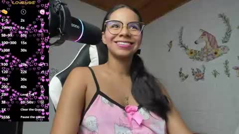 Snapshot of alisson_hoffman05 chatting on 08.08.26 Alisson hoffman05 online show from 08.08.26
