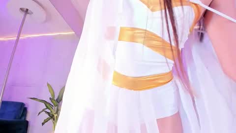 Snapshot of alissonharperr chatting on 10.21.25 Alisson online show from 10.21.25