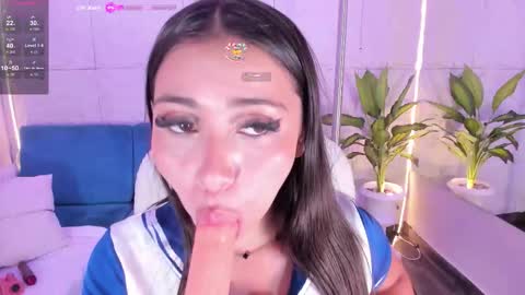 Snapshot of alissonharperr chatting on 11.26.25 Alisson online show from 11.26.25