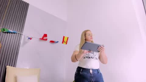 Alisson Harris online show from 07.07.26